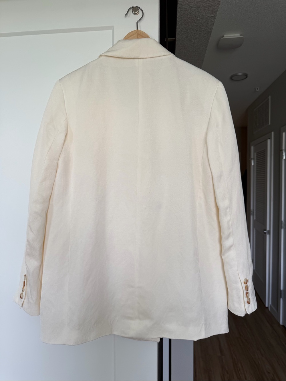 H&M Cream Single-Button Blazer - Picture 4 of 4